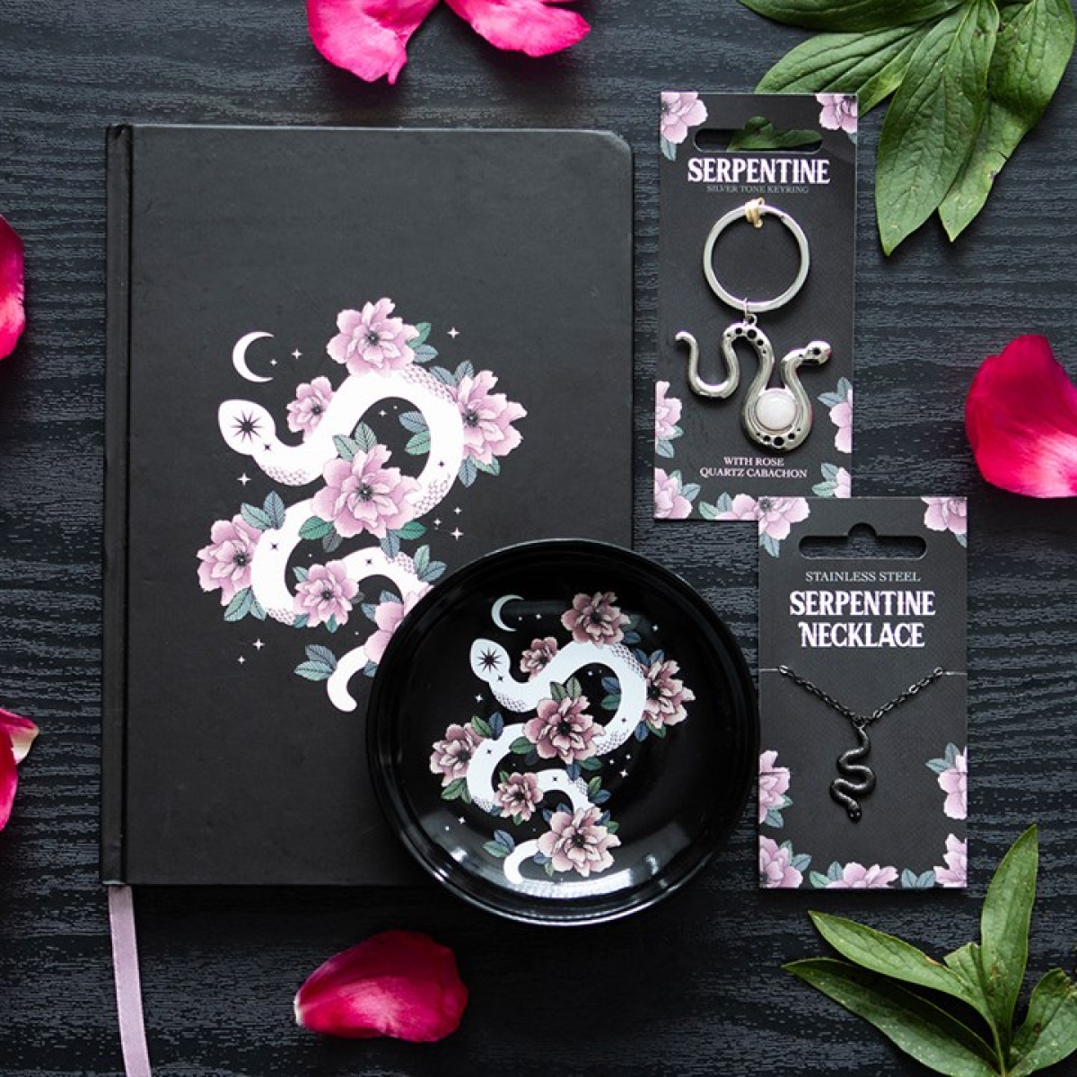 'Serpentine' Pendant Necklace