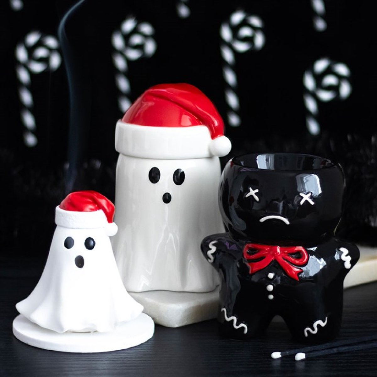 Ghost with Santa Hat Wax Melter I Oil Burner