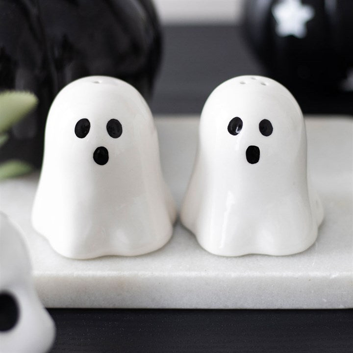 'Hey Boo' Salt and Pepper Shakers