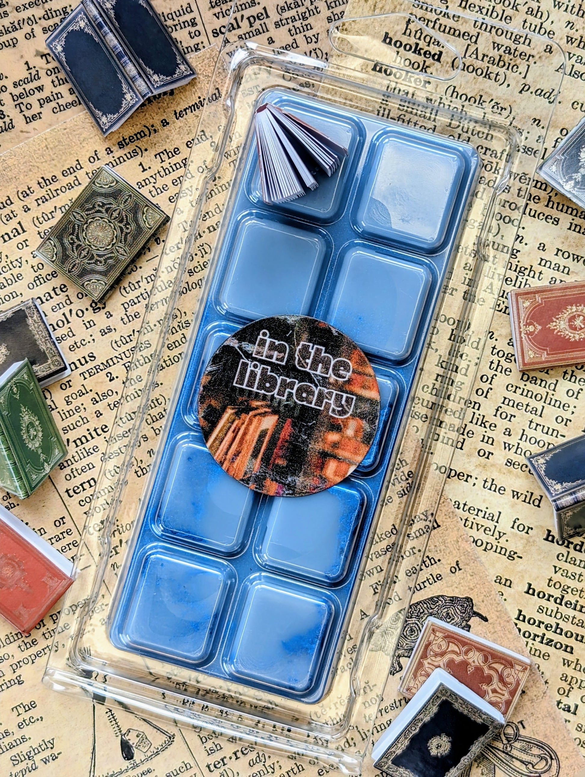 In The Library coconut wax melt. Blue snap bar with dark blue shimmer accents.