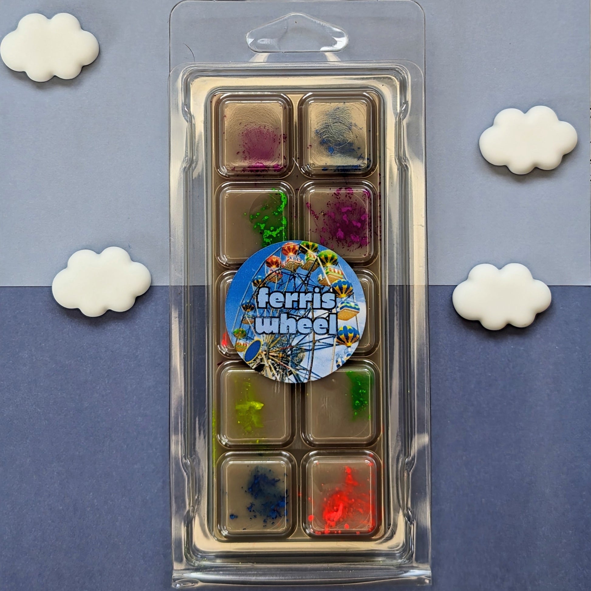 Ferris Wheel coconut wax melt. Light grey wax melt snap bar with colourful mica shimmer accents. 