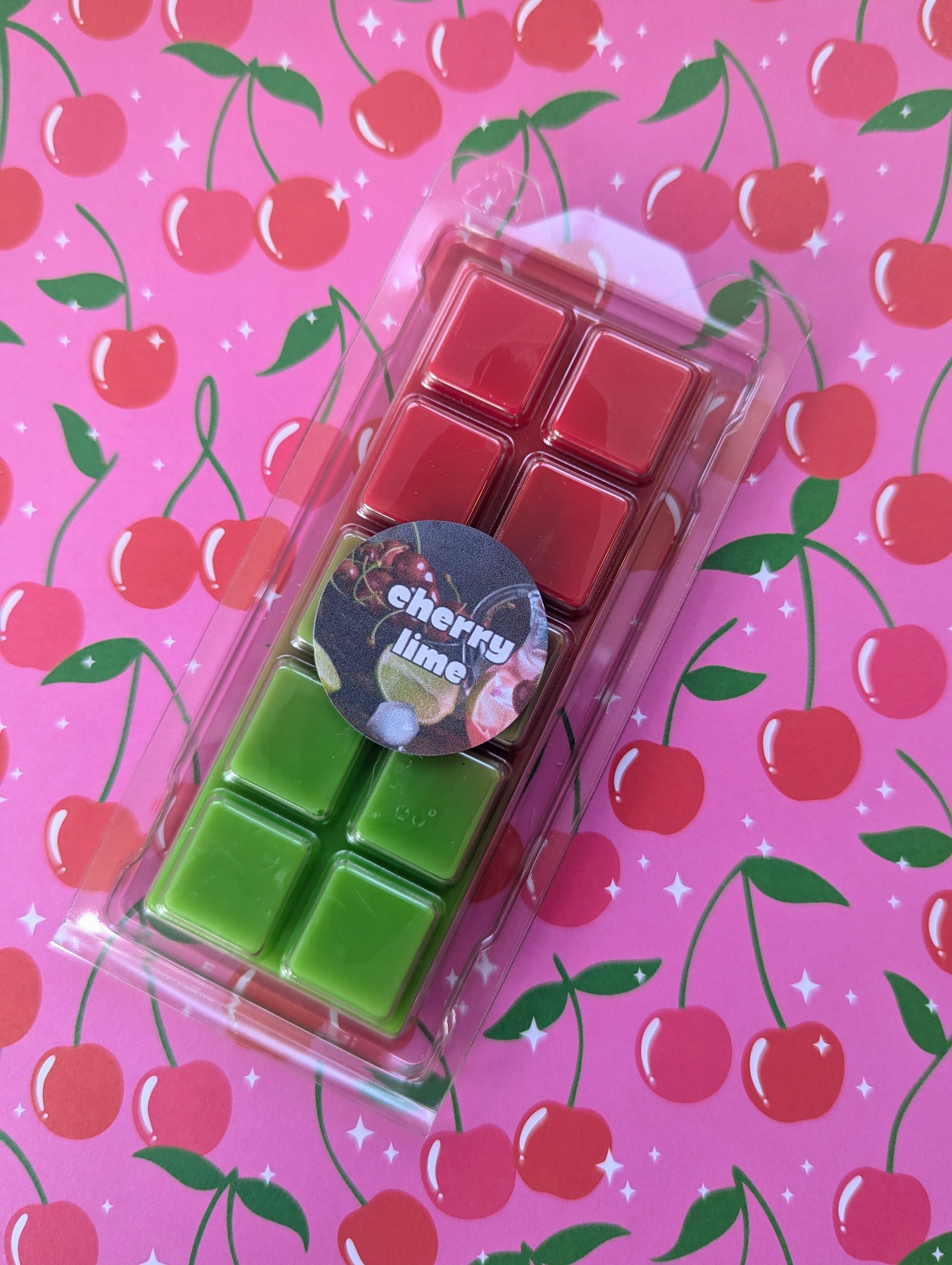 Cherry Lime coconut wax melt. Red and green ombre snap bar.
